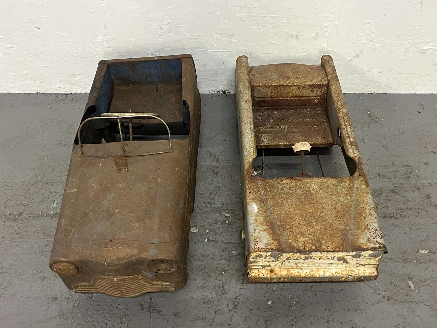 <p>Two Tin Plate Project Childs&nbsp;Pedal Cars&nbsp;</p>