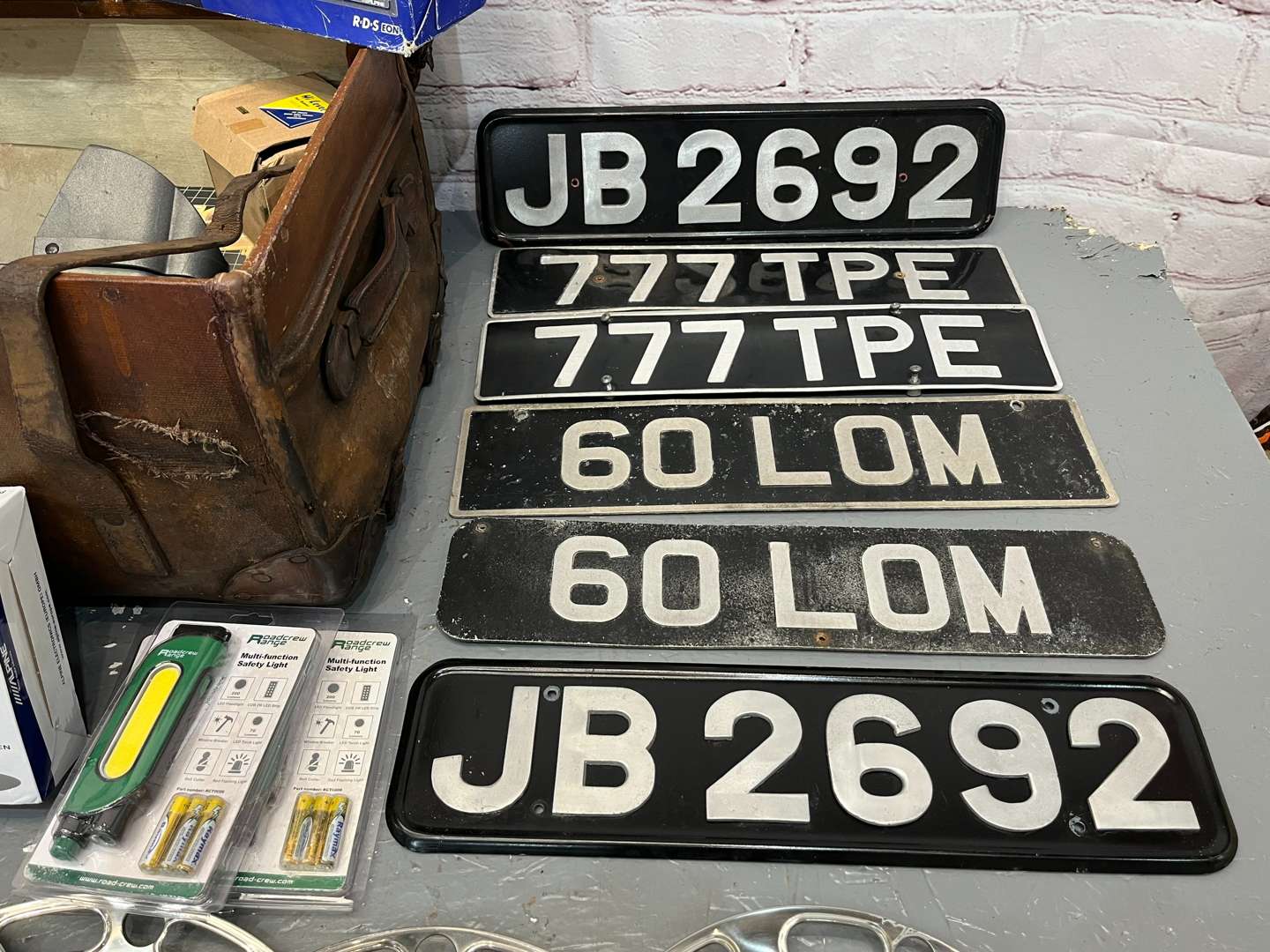 <p>Mixed Lot BMW/Volvo Wheel Trims, Trunk, Hamper, Number Plates Etc</p>