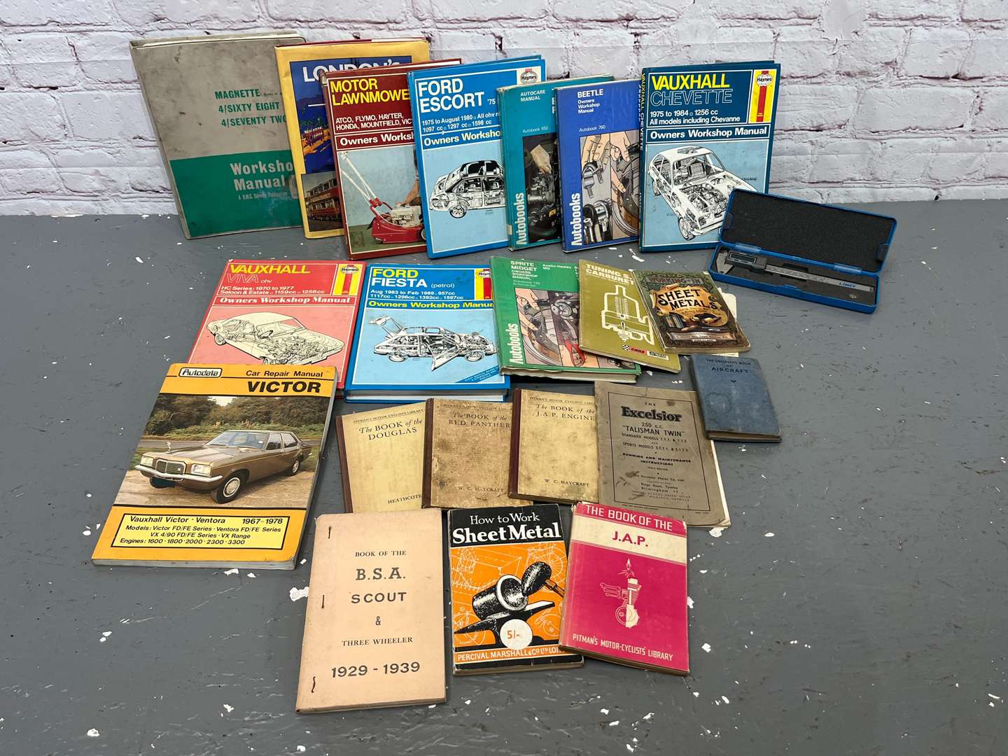 <p>Box Of Motoring Books</p>