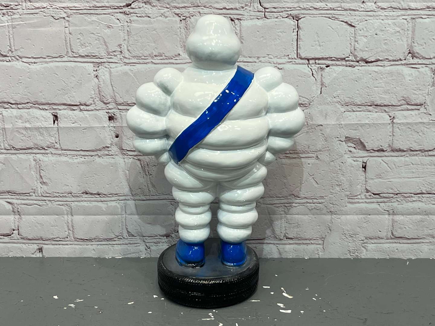 <p>Michelin Man Standing On A Tyre Display Figure</p>