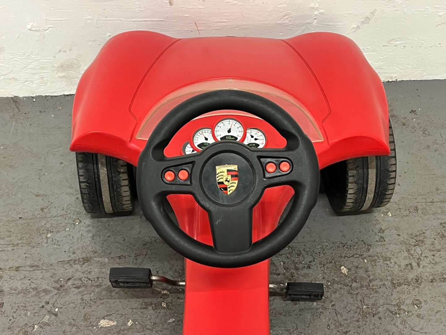 <p>Ferbedo Plastic Porsche Childs Pedal Car</p>