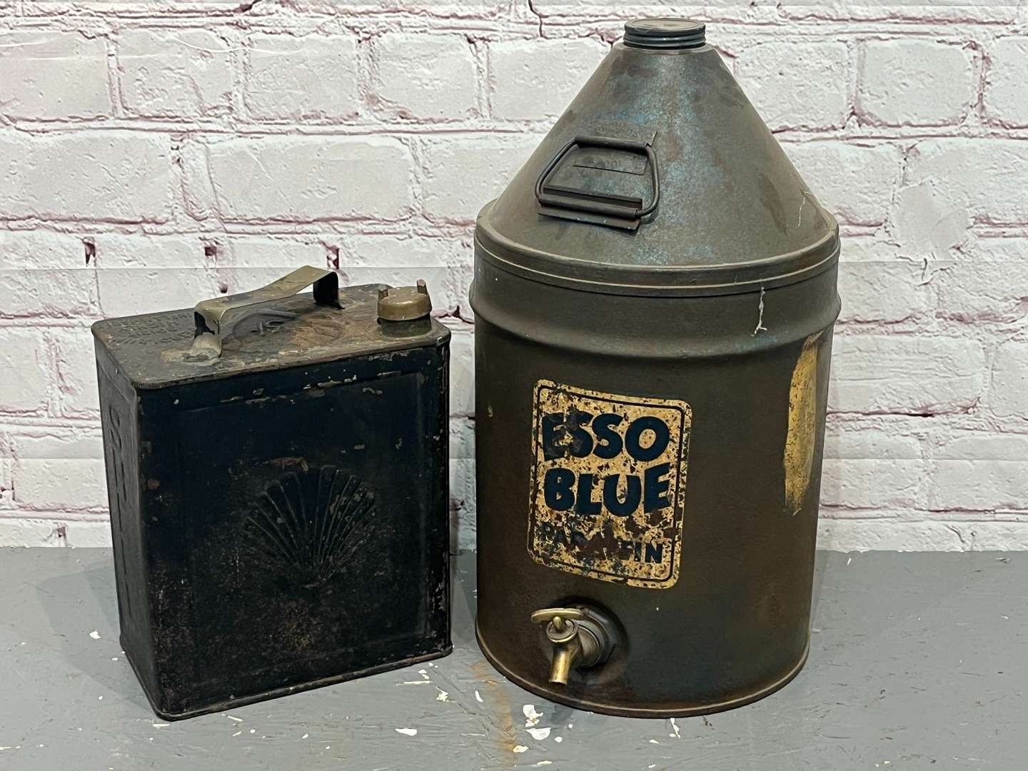 <p>Esso Paraffin Can & Shell Two Gallon Fuel Can (2)</p>