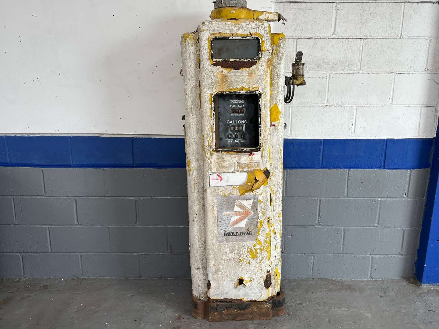<p>Wayne M70 Petrol Pump For Restoration&nbsp;</p>
