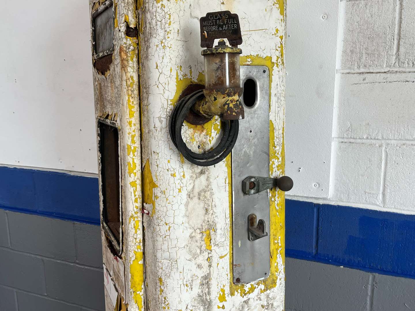 <p>Wayne M70 Petrol Pump For Restoration&nbsp;</p>