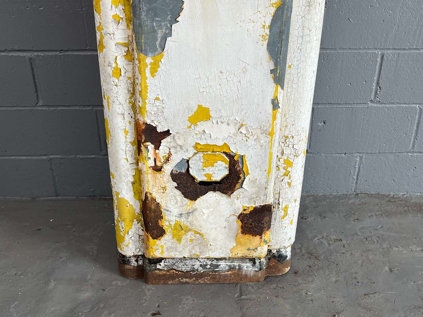 <p>Wayne M70 Petrol Pump For Restoration&nbsp;</p>