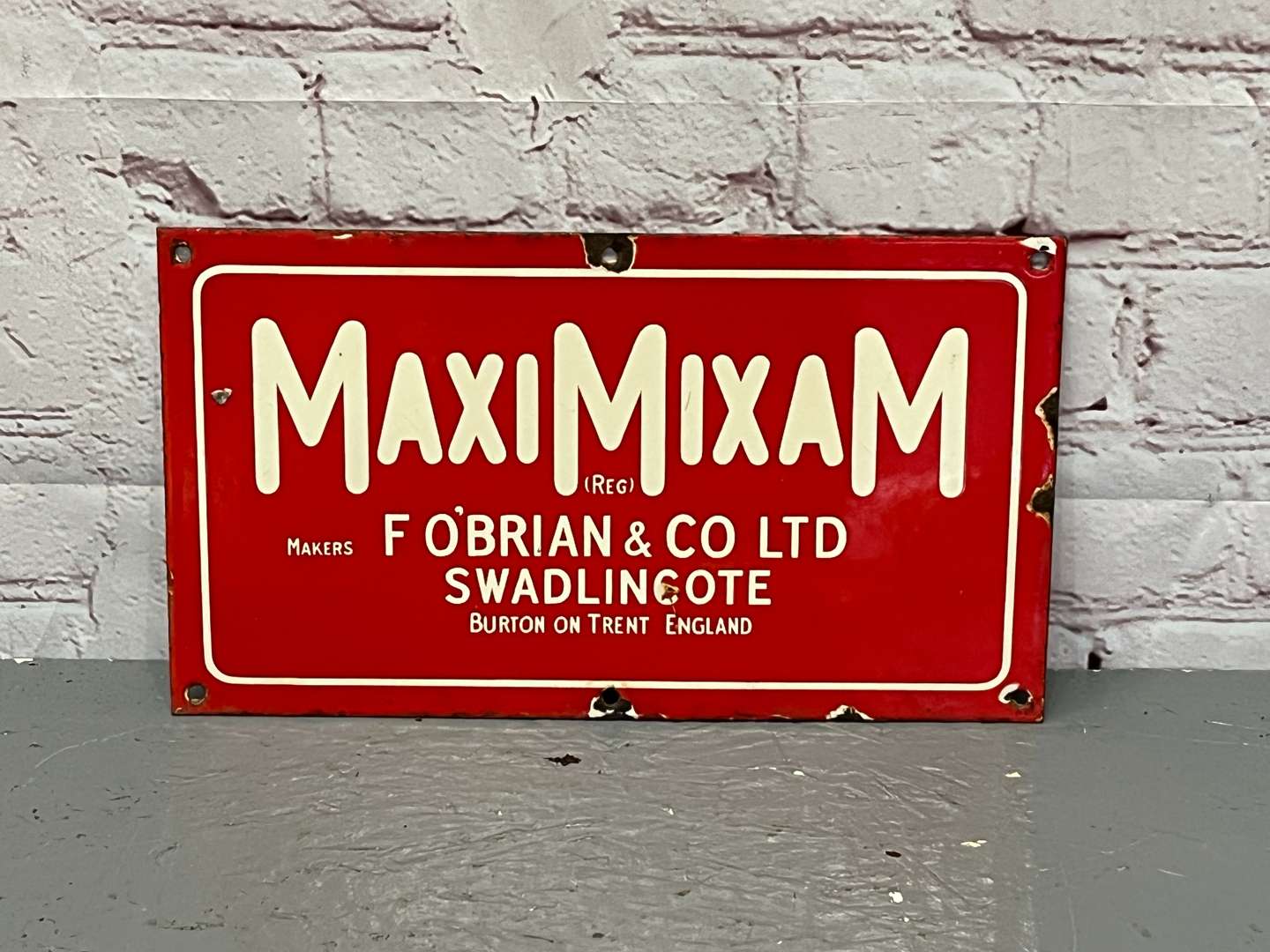 <p>Maxi Mixam F O'Brien & Co Ltd Enamel Sign</p>