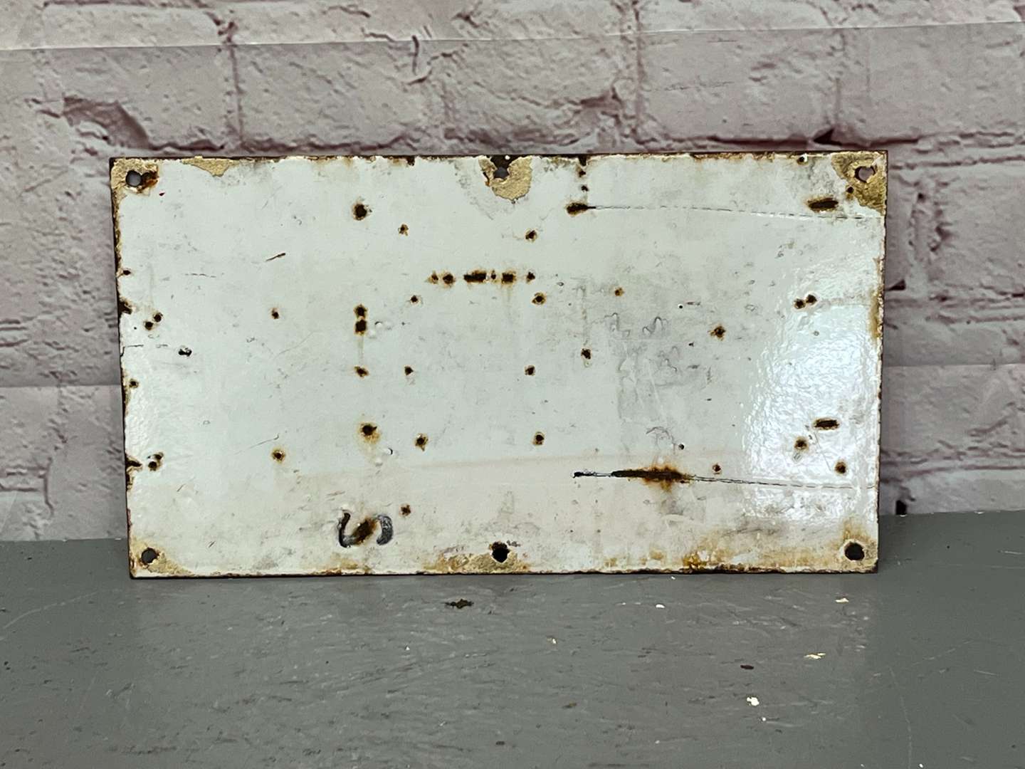 <p>Maxi Mixam F O'Brien & Co Ltd Enamel Sign</p>