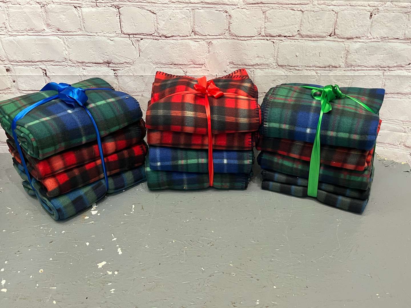 <p>Quantity of New Picnic Blankets&nbsp;</p>
