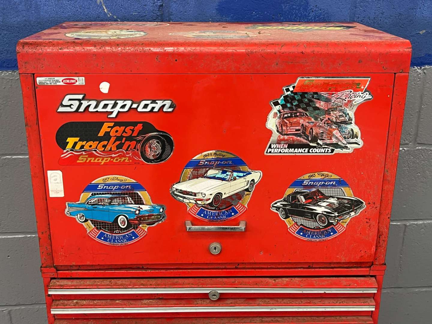 <p>Snap On Wheeled Tool Box</p>