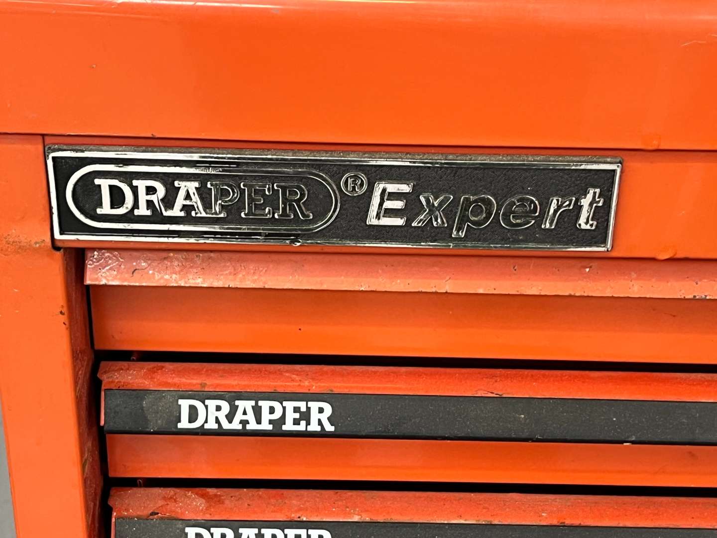 <p>Draper Expert Wheeled Tool Box</p>
