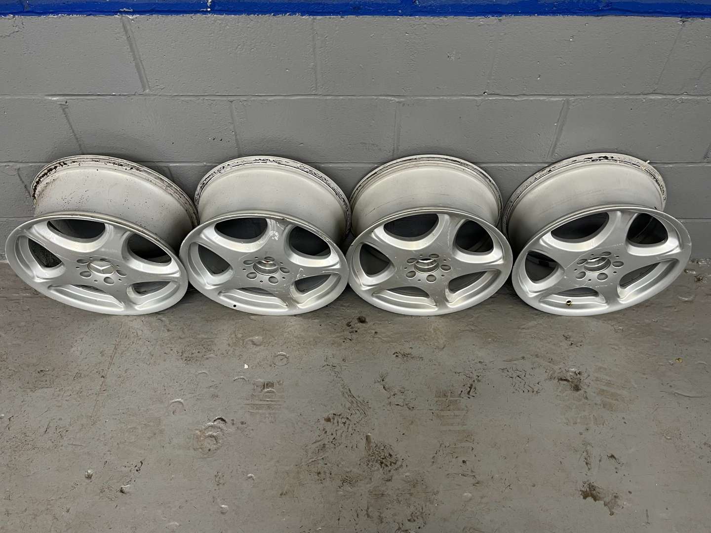 <p>Set of Four Mercedes Alloy Wheels</p>