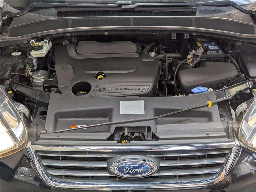 <p>2015 FORD GALAXY ZETEC TDCI AUTO</p>