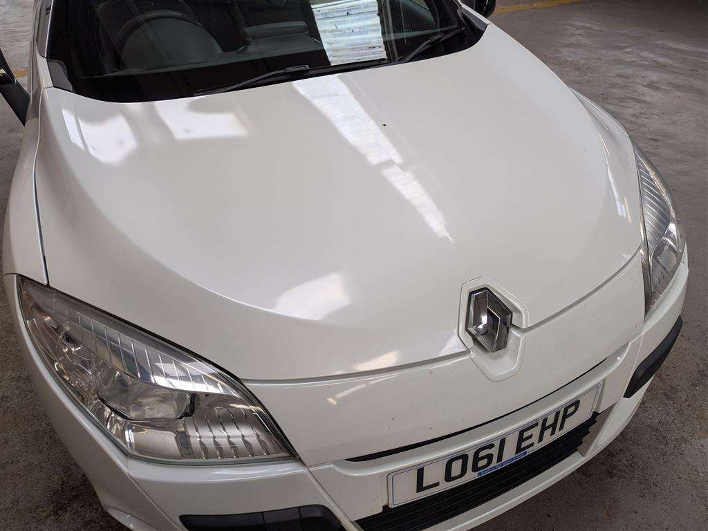 <p>2011 RENAULT MEGANE DYNAMIQUE TOMTOM V</p>