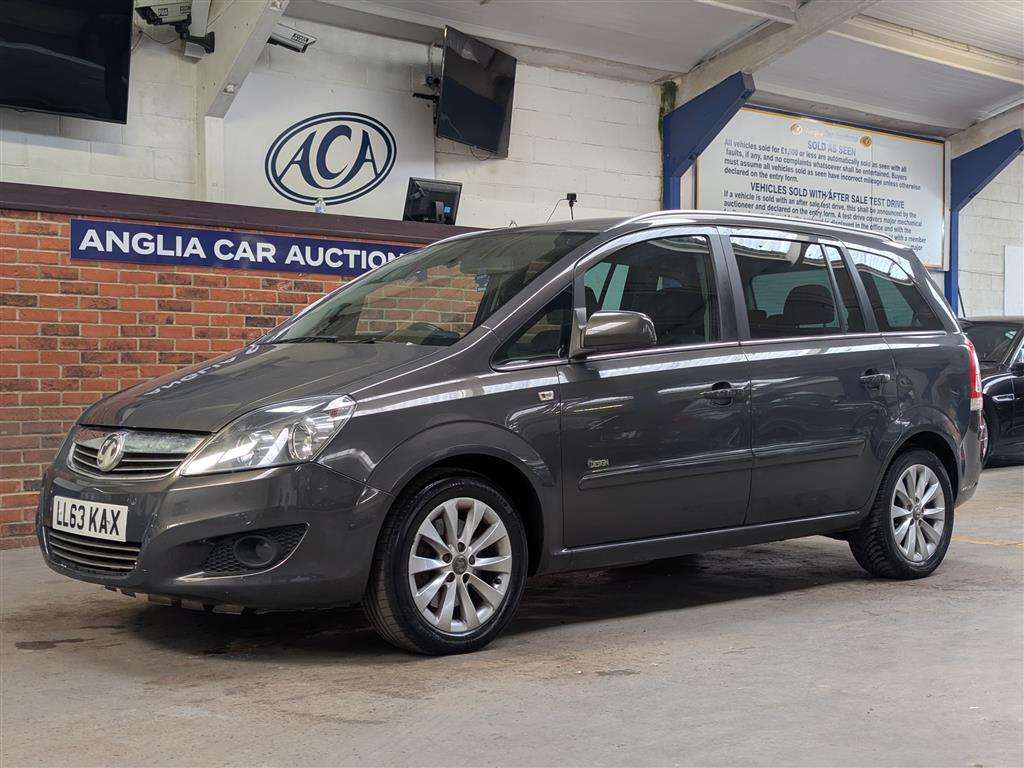 <p>2013 VAUXHALL ZAFIRA DESIGN NAV CDTI EC</p>