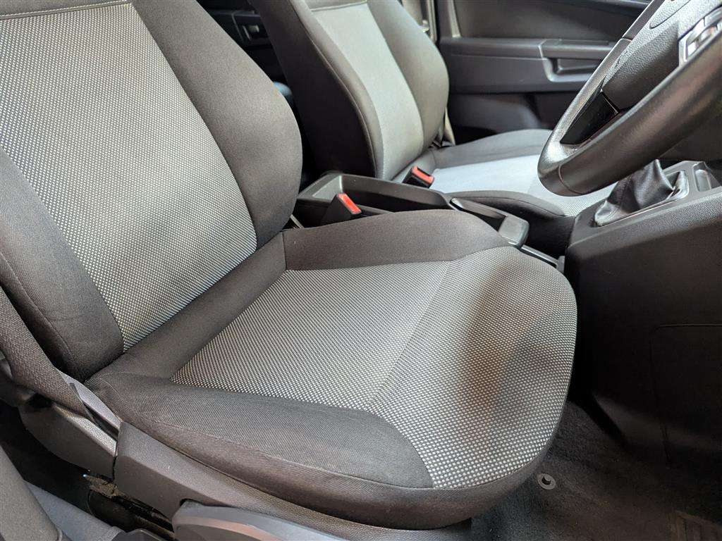 <p>2013 VAUXHALL ZAFIRA DESIGN NAV CDTI EC</p>