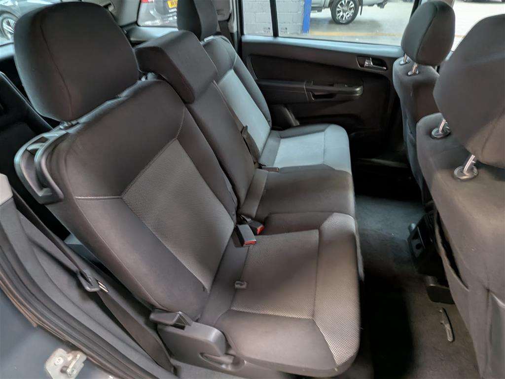 <p>2013 VAUXHALL ZAFIRA DESIGN NAV CDTI EC</p>
