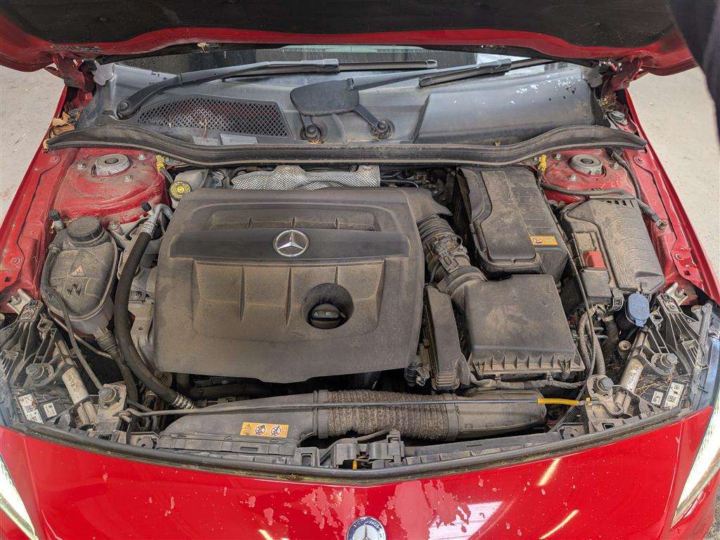 <p>2016 MERCEDES-BENZ A 180 D AMG LINE PREMIUM</p>