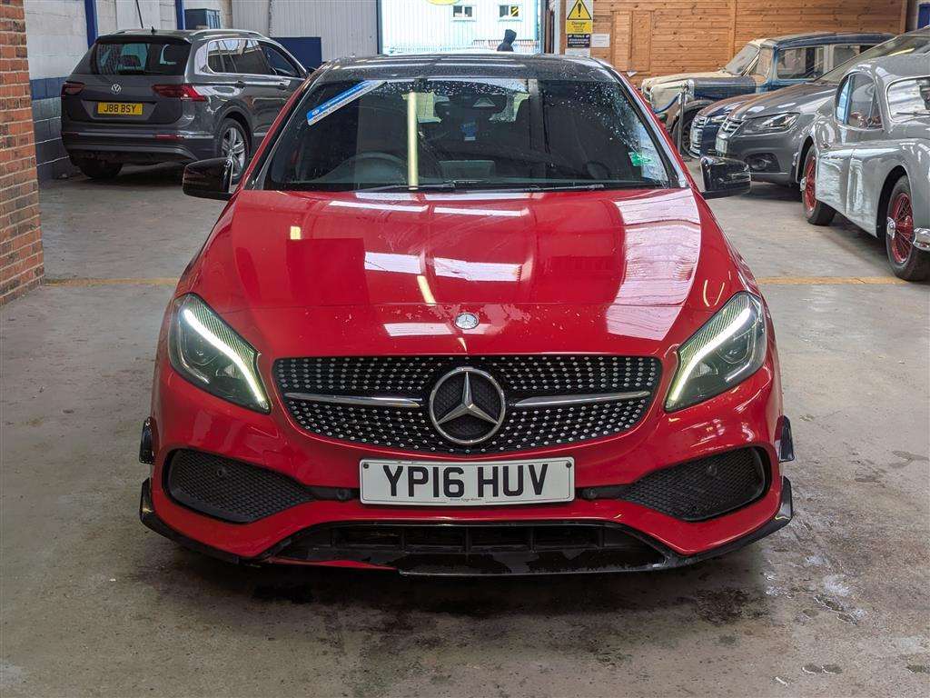 <p>2016 MERCEDES-BENZ A 180 D AMG LINE PREMIUM</p>