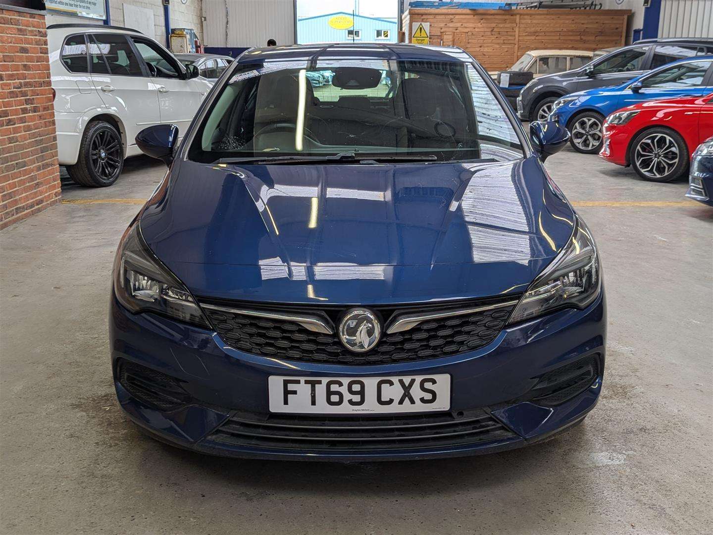 <p>2020 VAUXHALL ASTRA SRI TURBO</p>