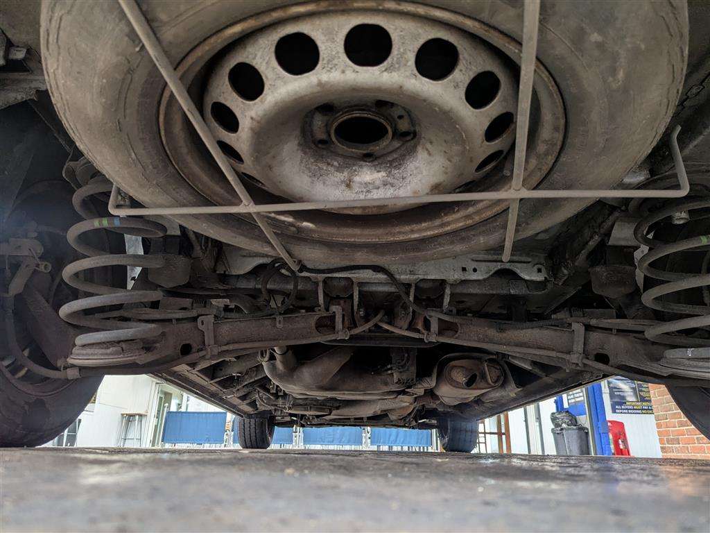 <p>2021 PEUGEOT EXPERT PROF PREMIUM L2 B-</p>