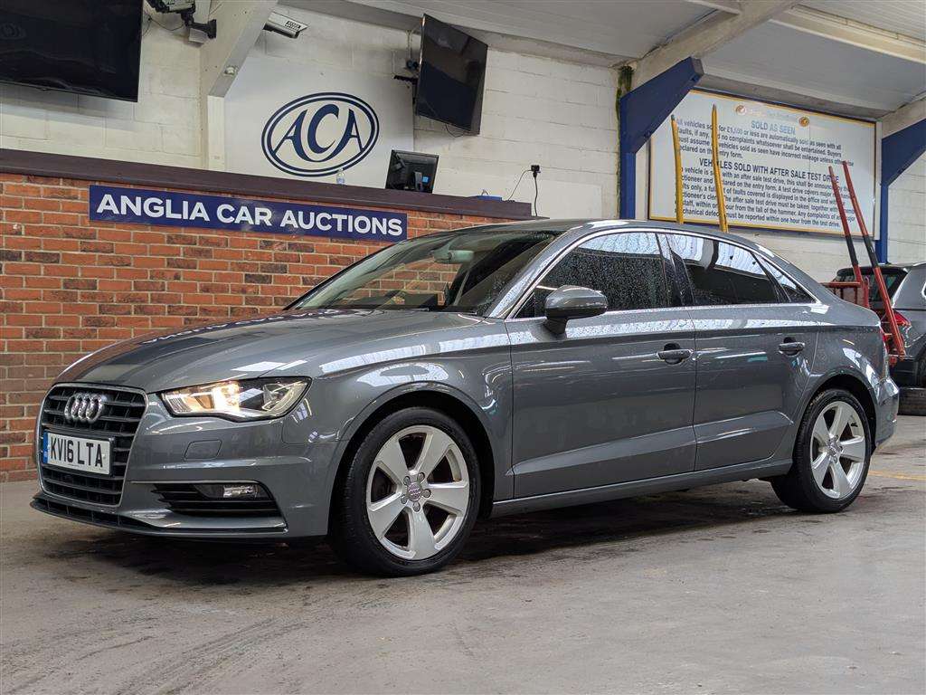 <p>2016 AUDI A3 SPORT NAV TDI S-A</p>