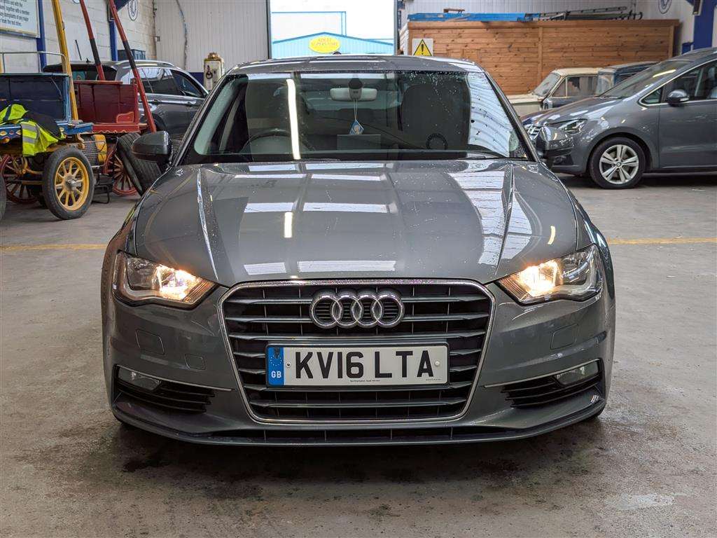 <p>2016 AUDI A3 SPORT NAV TDI S-A</p>