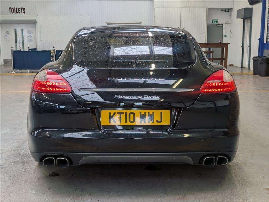 <p>2010 PORSCHE PANAMERA TURBO S-A</p>