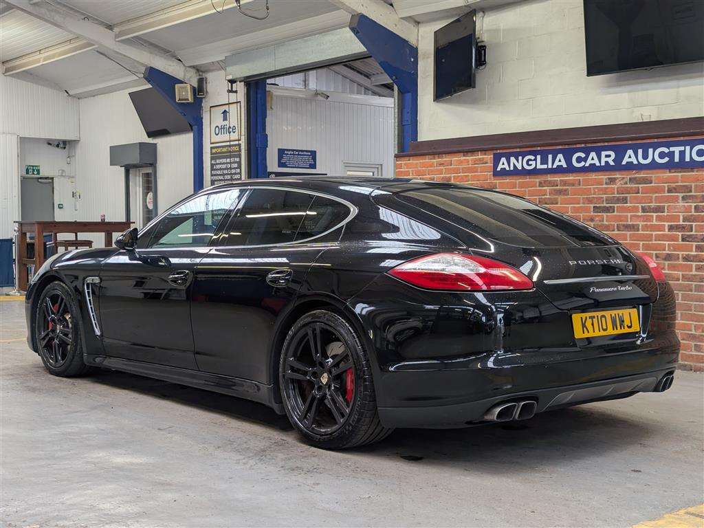 <p>2010 PORSCHE PANAMERA TURBO S-A</p>