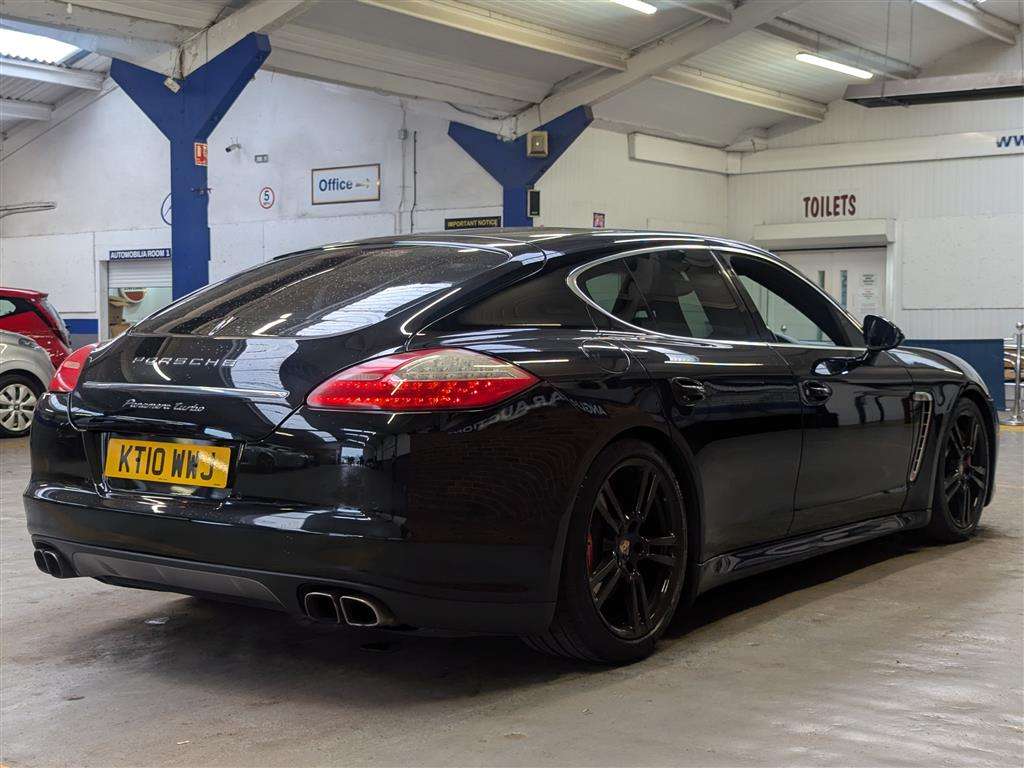 <p>2010 PORSCHE PANAMERA TURBO S-A</p>