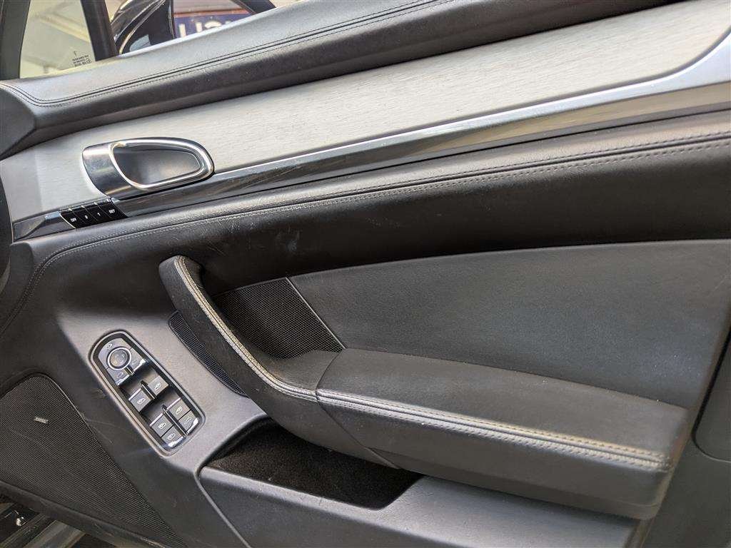 <p>2010 PORSCHE PANAMERA TURBO S-A</p>
