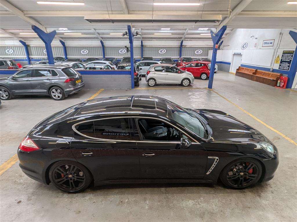 <p>2010 PORSCHE PANAMERA TURBO S-A</p>