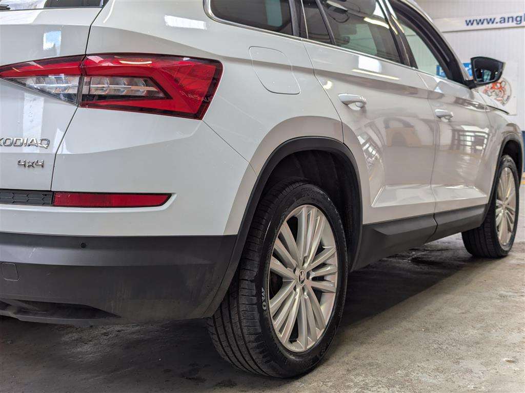 <p>2017 SKODA KODIAQ SE L TDI SCR 4X4 S</p>