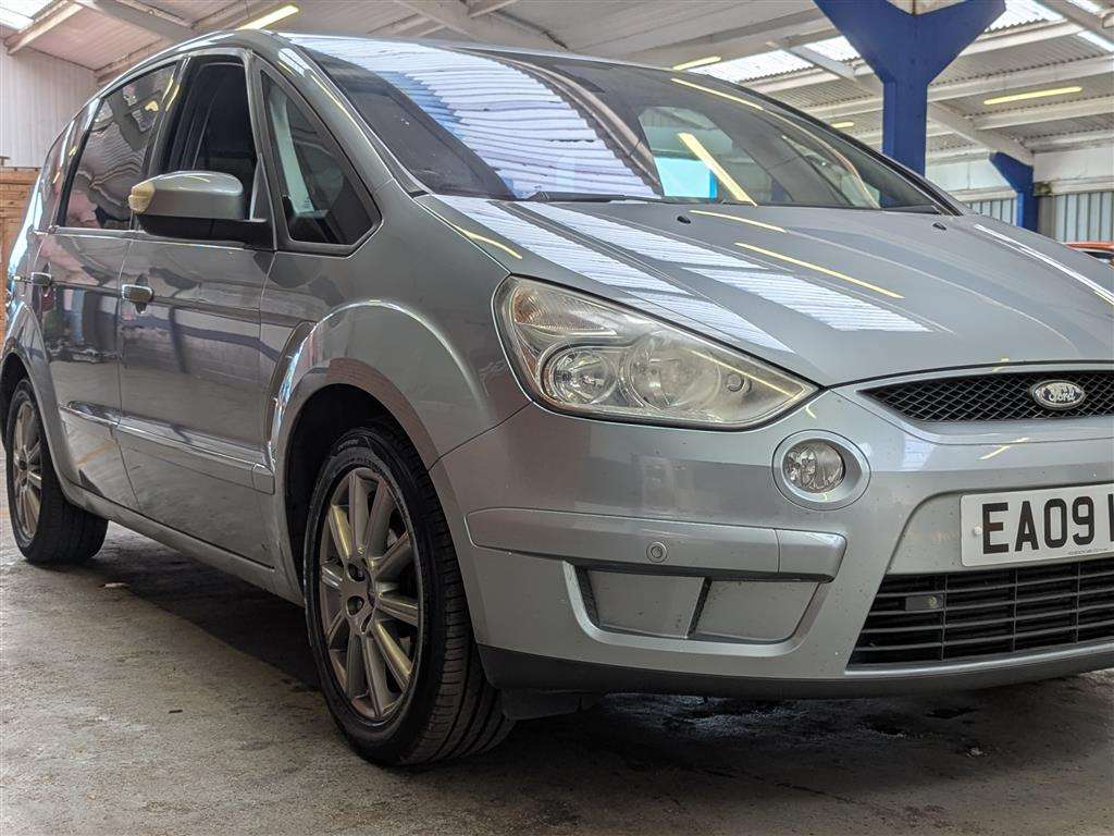 <p>2009 FORD S-MAX ZETEC TDCI</p>