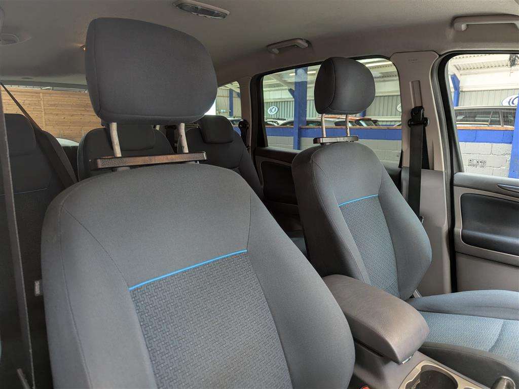 <p>2009 FORD S-MAX ZETEC TDCI</p>