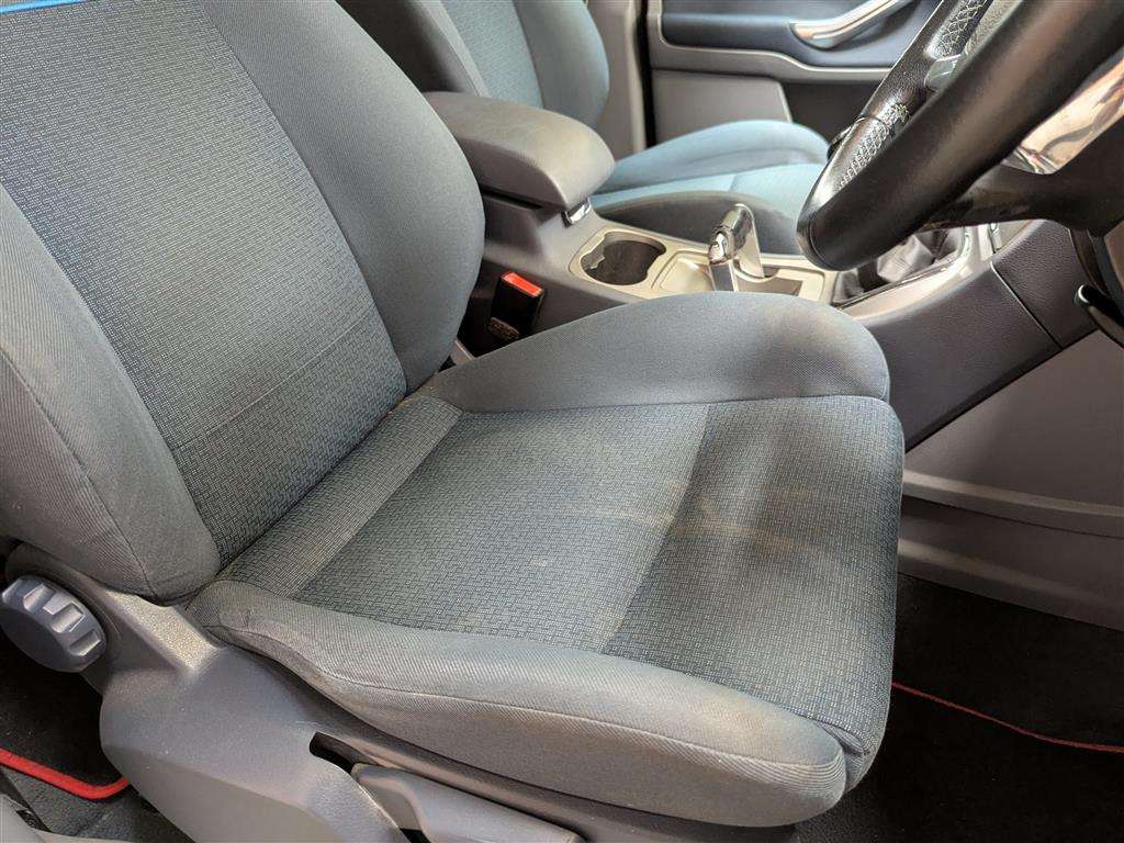 <p>2009 FORD S-MAX ZETEC TDCI</p>