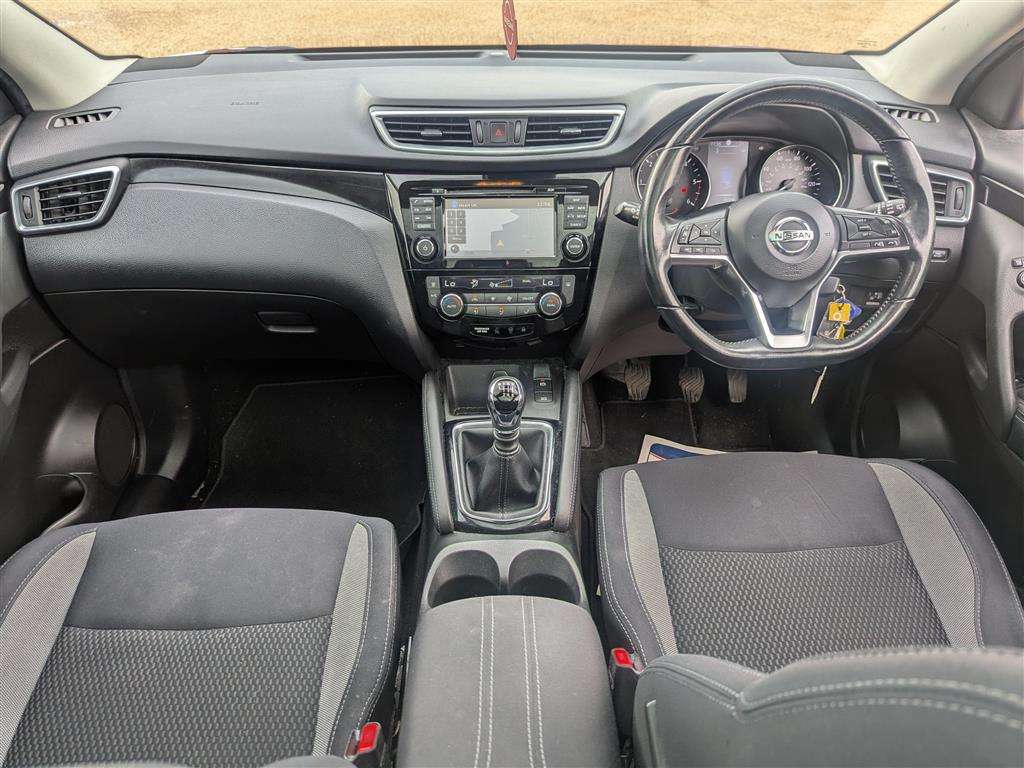 <p>2017 NISSAN QASHQAI ACENTA DCI</p>