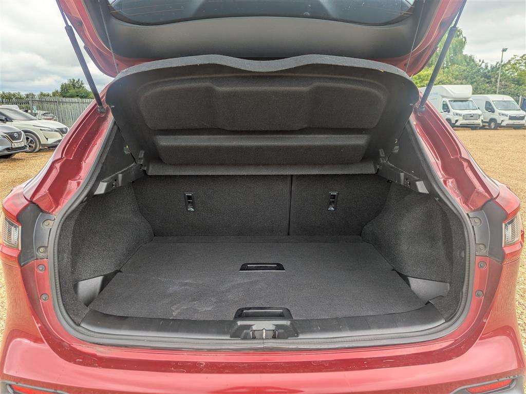 <p>2017 NISSAN QASHQAI ACENTA DCI</p>
