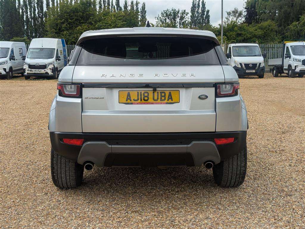<p>2018 LAND ROVER R ROVER EVOQUE SE TECH TD</p>