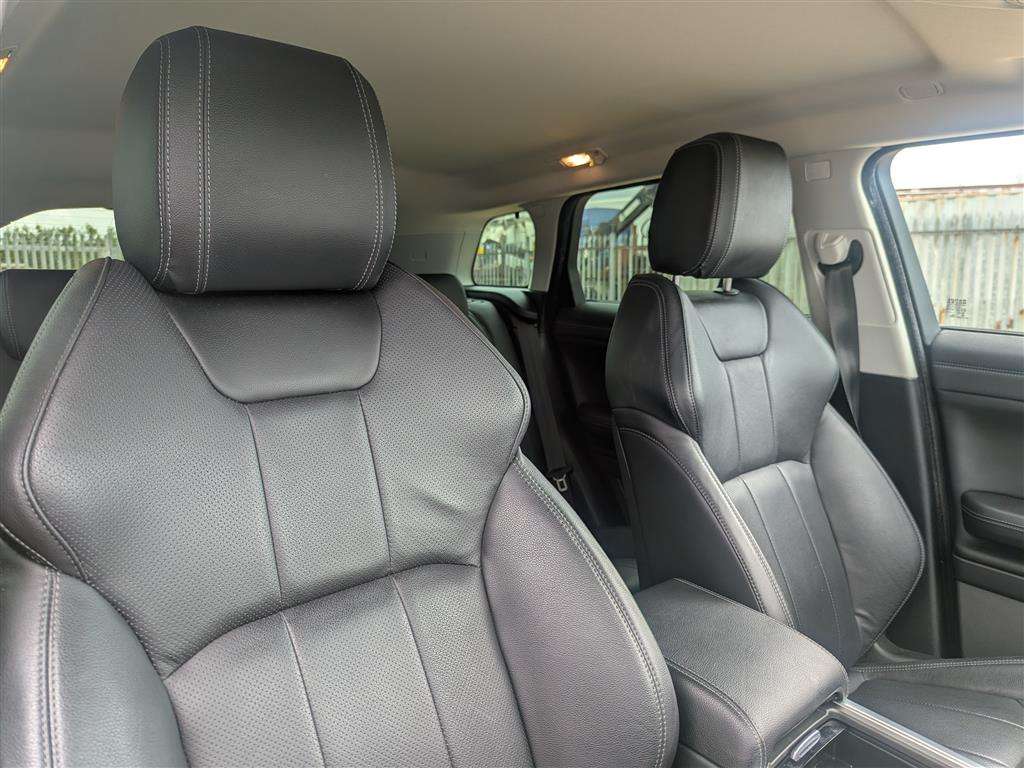 <p>2018 LAND ROVER R ROVER EVOQUE SE TECH TD</p>