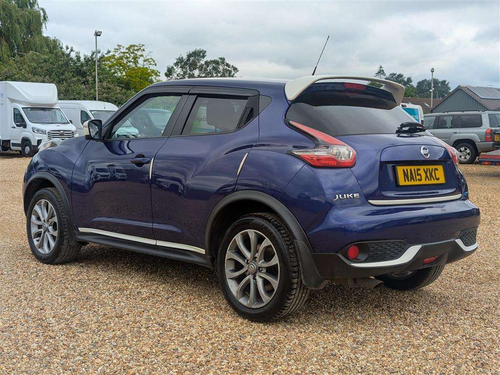 <p>2015 NISSAN JUKE TEKNA DCI</p>