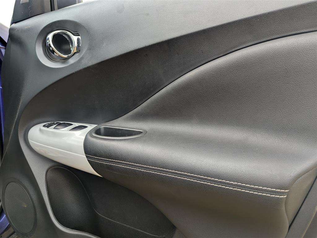 <p>2015 NISSAN JUKE TEKNA DCI</p>