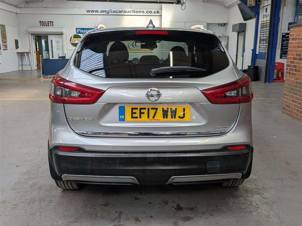 <p>2017 NISSAN QASHQAI N-CONNECTA DIG-T</p>