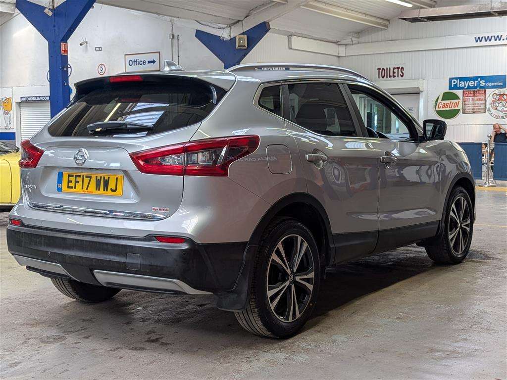 <p>2017 NISSAN QASHQAI N-CONNECTA DIG-T</p>