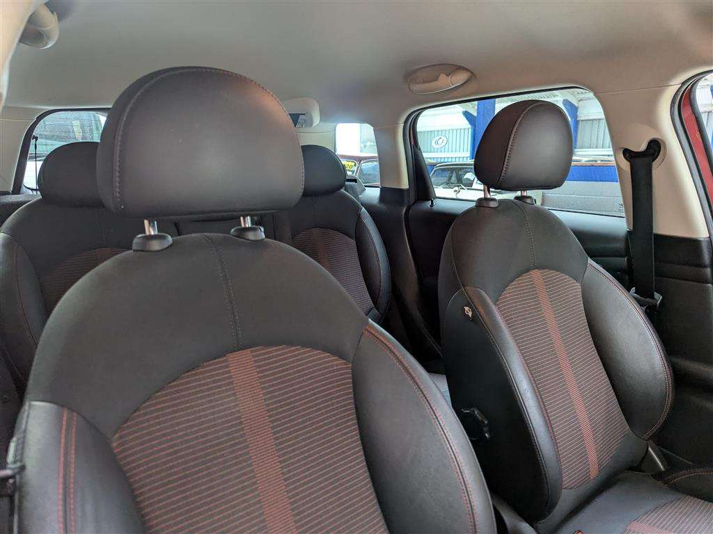 <p>2014 MINI COUNTRYMAN COOPER S ALL4A</p>