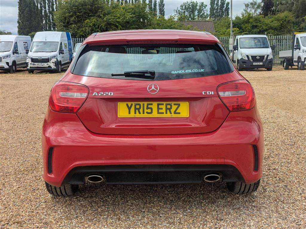 <p>2015 MERCEDES-BENZ A220 BLUE-CY AMG SPORT CD</p>