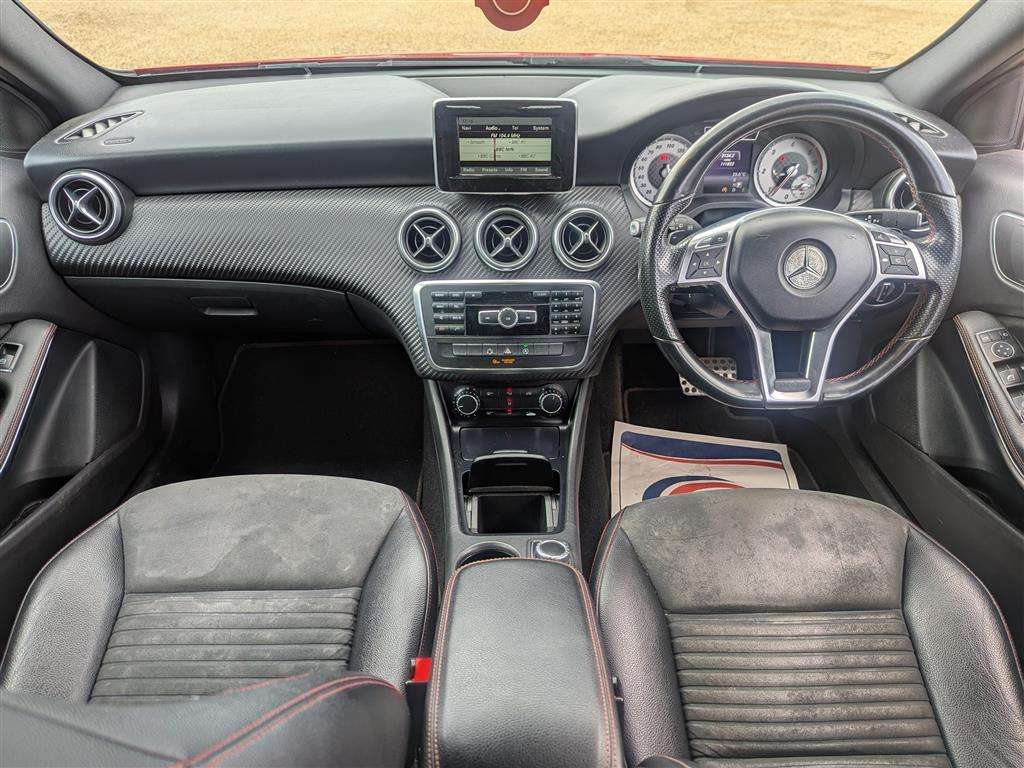 <p>2015 MERCEDES-BENZ A220 BLUE-CY AMG SPORT CD</p>