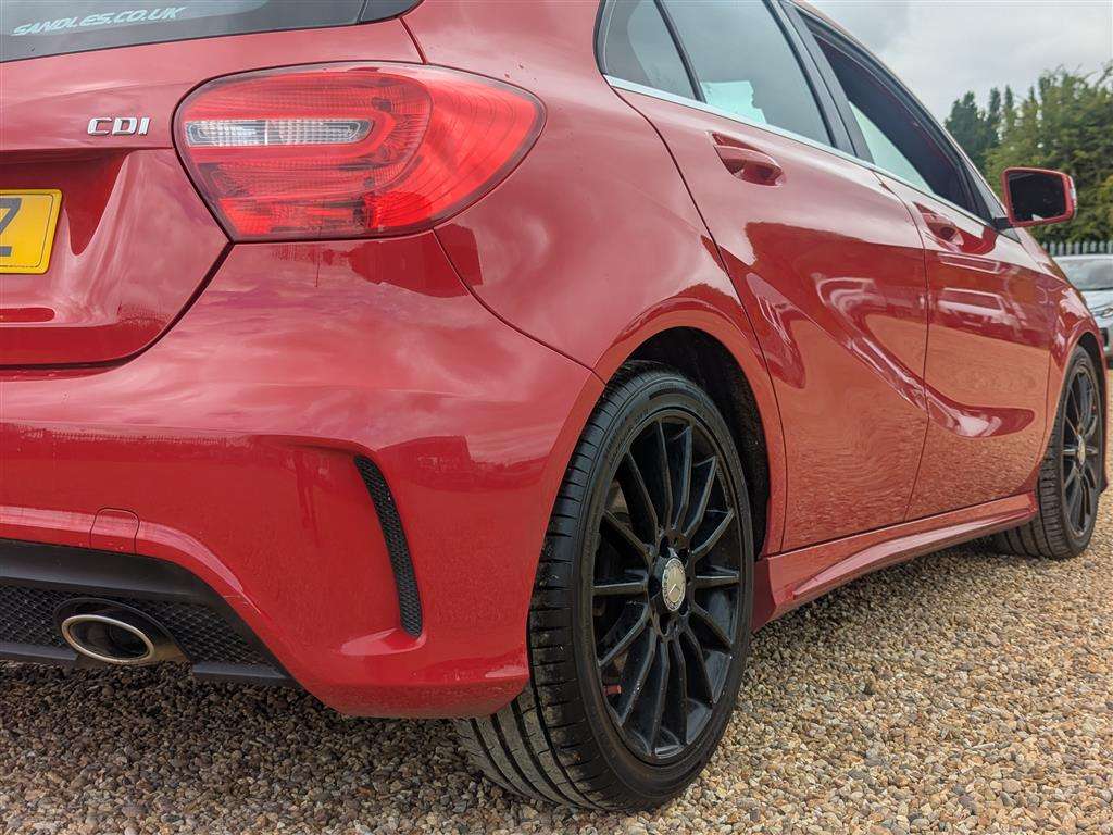 <p>2015 MERCEDES-BENZ A220 BLUE-CY AMG SPORT CD</p>