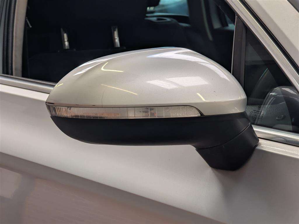 <p>2018 VOLKSWAGEN PASSAT SE BUSINESS TDI BM</p>