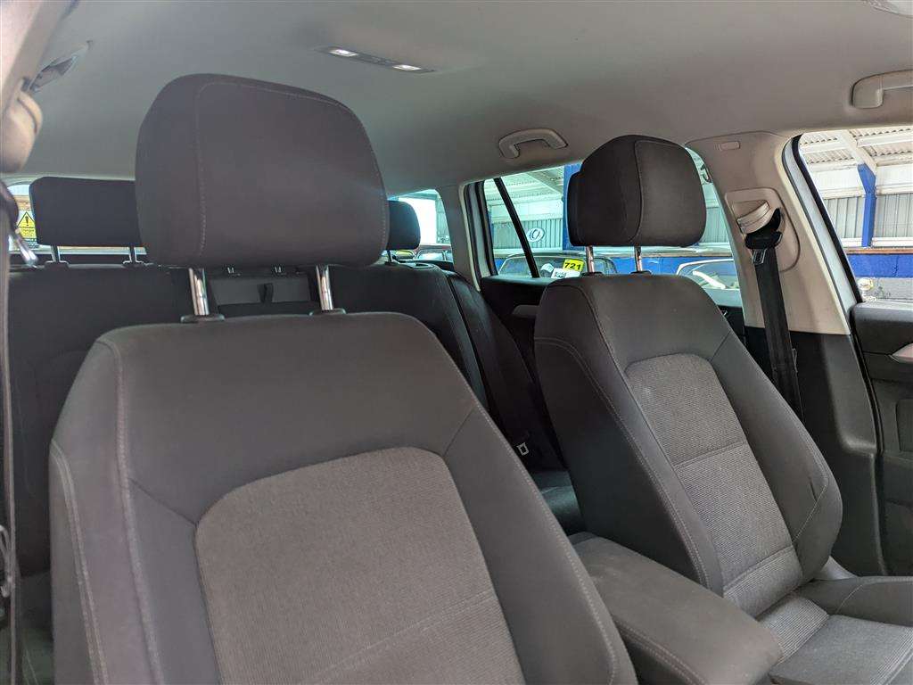<p>2018 VOLKSWAGEN PASSAT SE BUSINESS TDI BM</p>