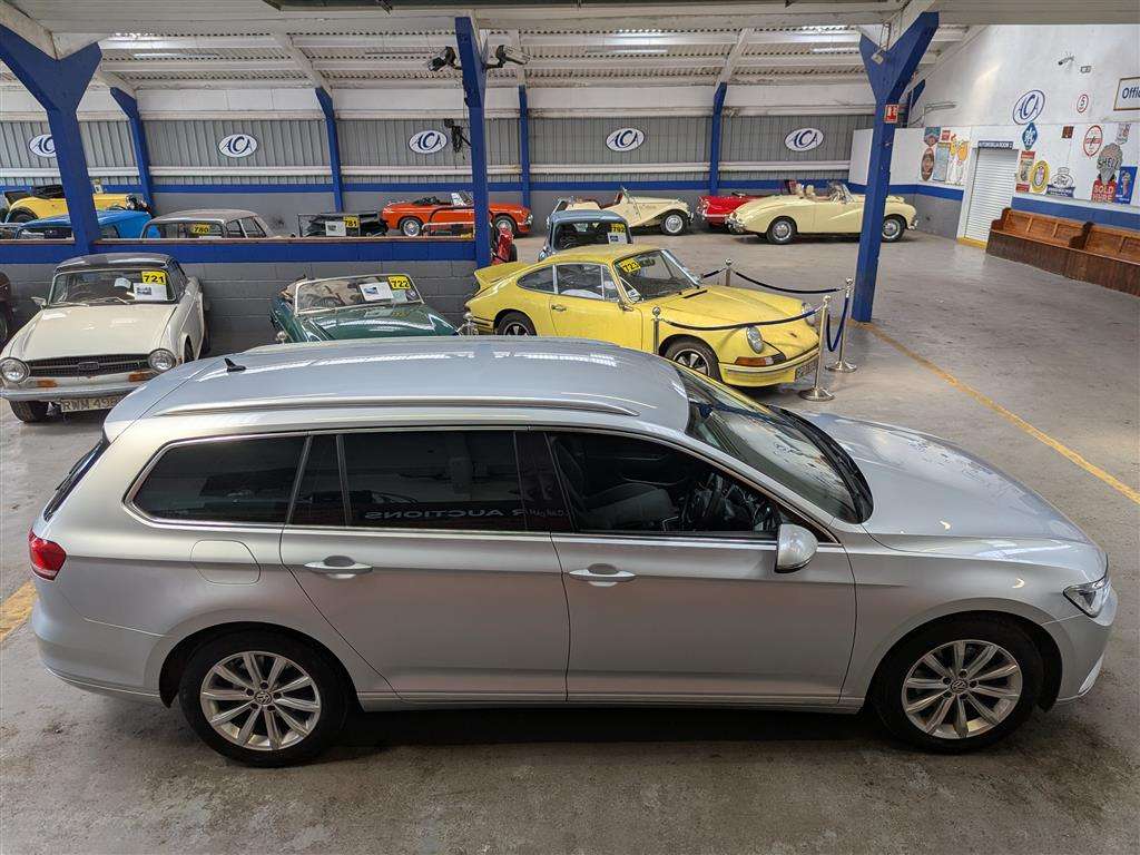<p>2018 VOLKSWAGEN PASSAT SE BUSINESS TDI BM</p>
